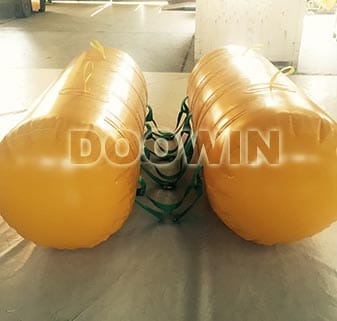 dual boom premium inflatable cable floats